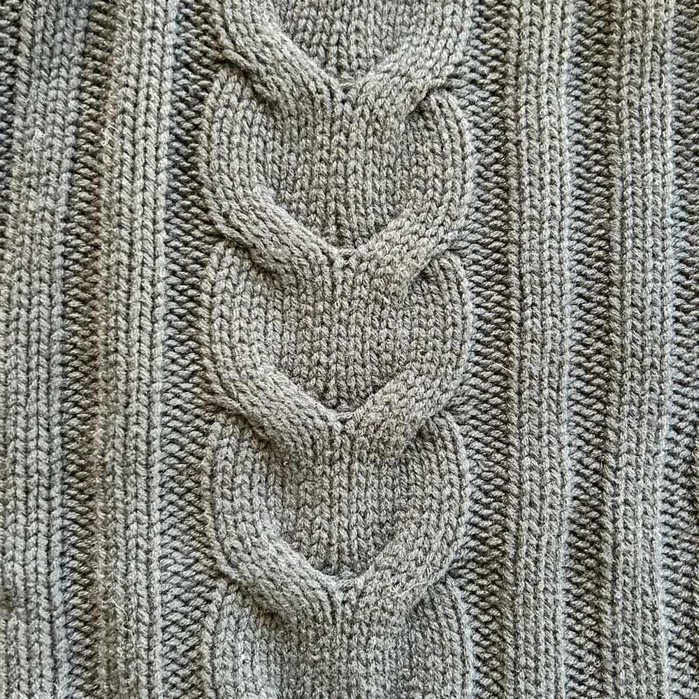 Banana Republic‎ Black Knit Sweater